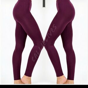 MIZ Seamlessly Deep Purple Nylon Classic Leggings sz L/XL